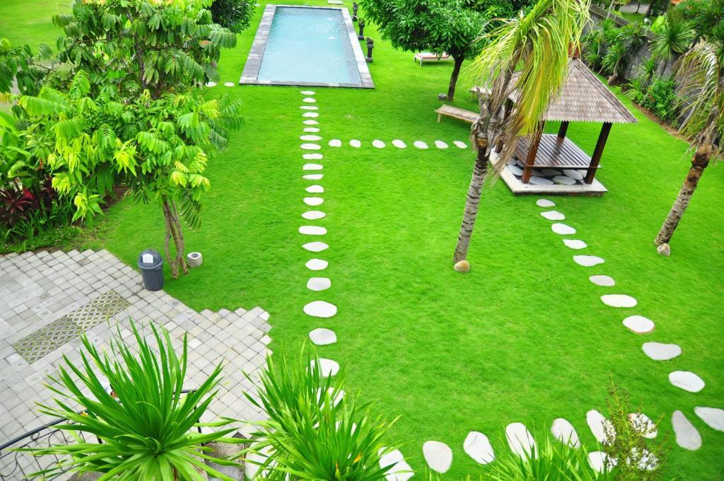 Si Doi Hotel Legian Kuta Lombok Exterior foto